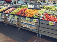 amazon curbside whole foods stores